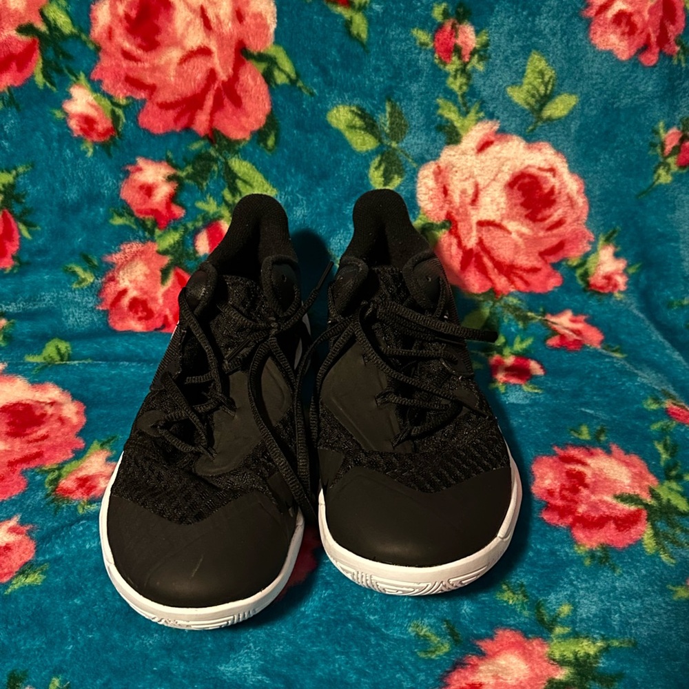 NIKE Zoom Hyperspeed Court Black